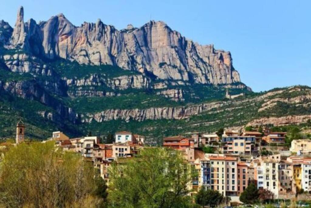 Piso En El Centro De Monistrol De Montserrat Eksteriør bilde